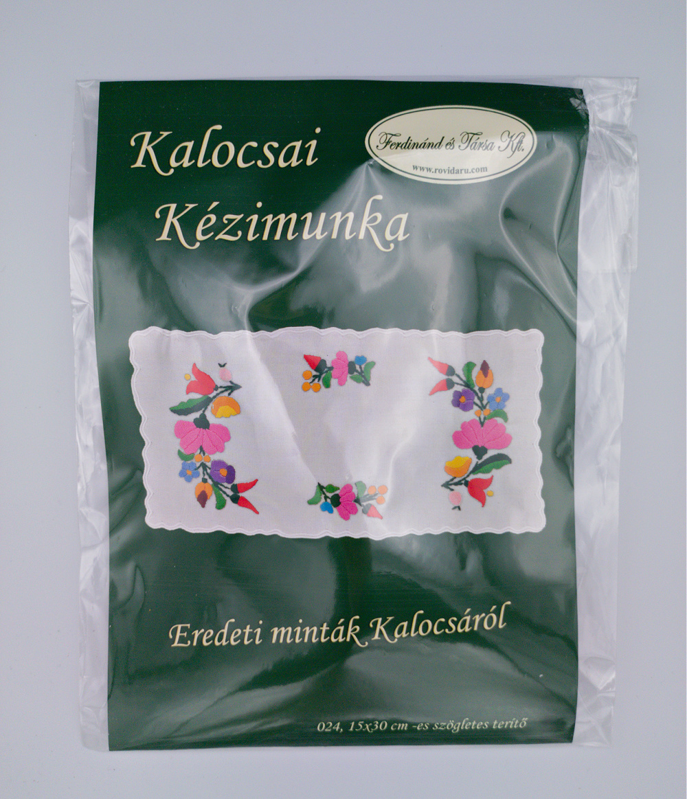 ハンガリー製カロチャ刺繍セット12